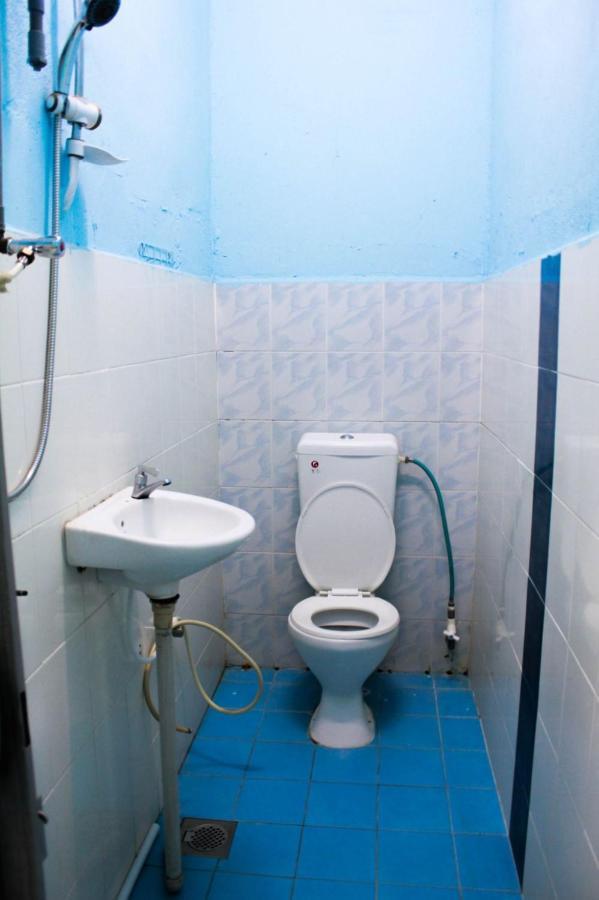 Q hotel Kuala Perlis Bagian luar foto