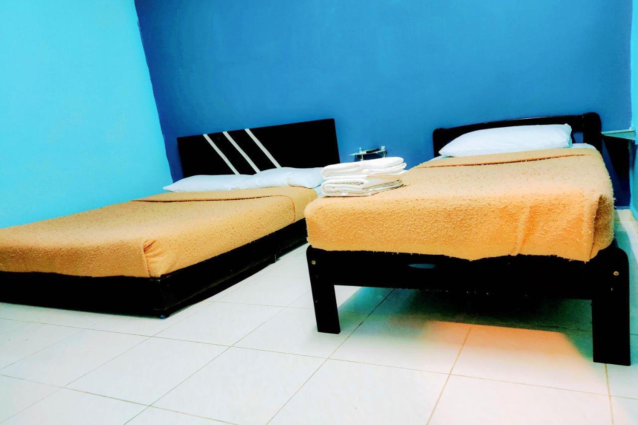 Q hotel Kuala Perlis Bagian luar foto