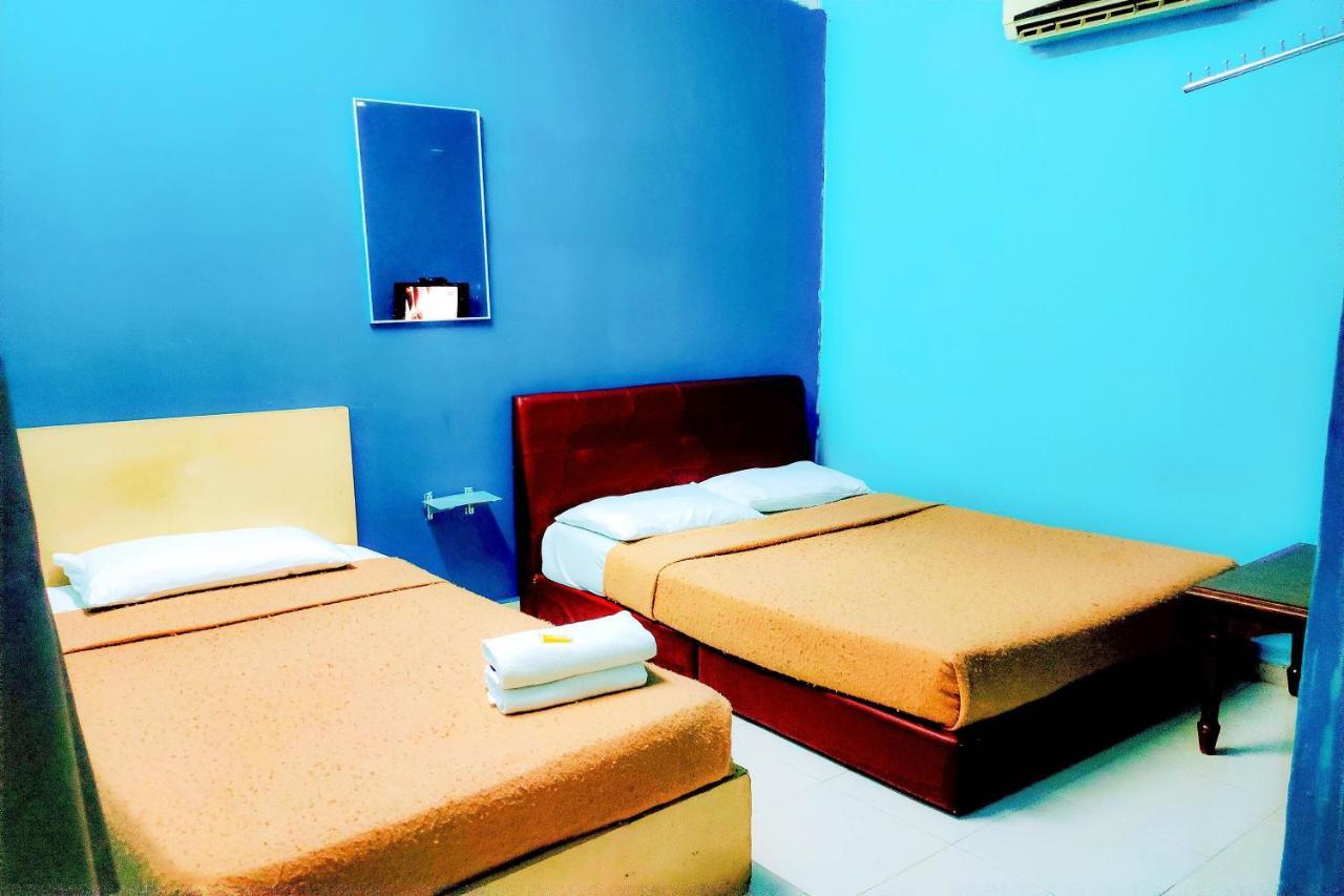 Q hotel Kuala Perlis Bagian luar foto